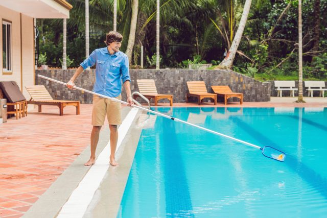 pool and outdoor services